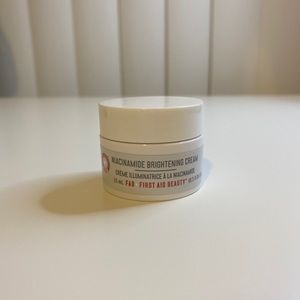 First Aid Beauty Niacinamide Brightening Eye Cream